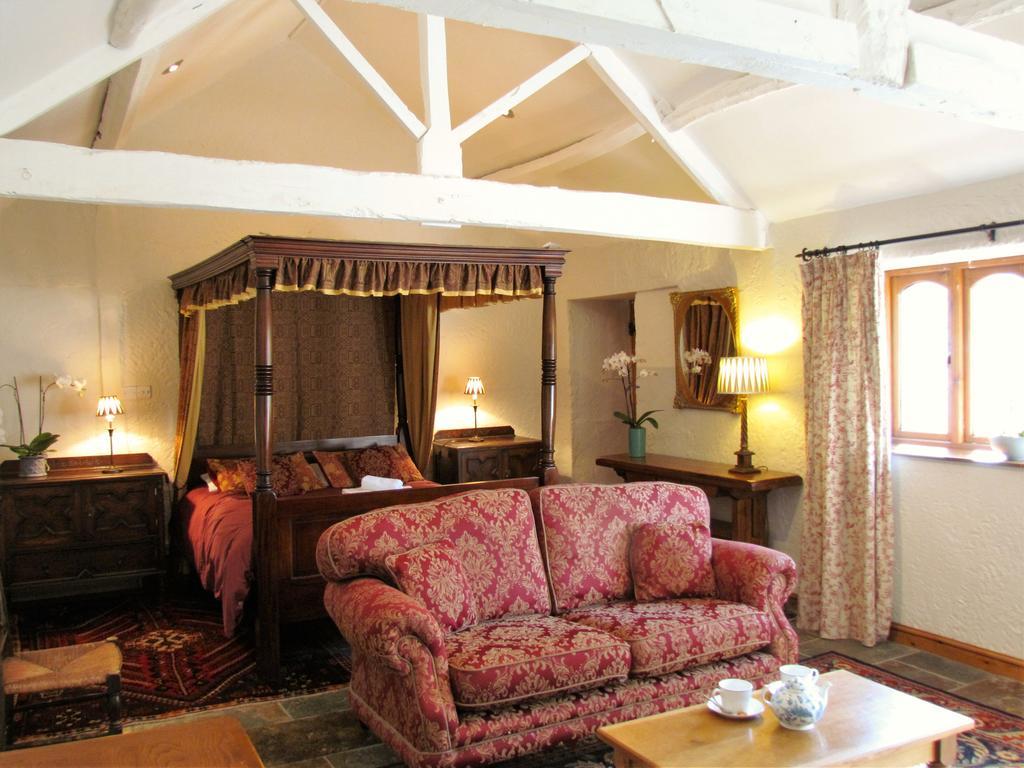 Octon Lodge Taunton Exterior photo