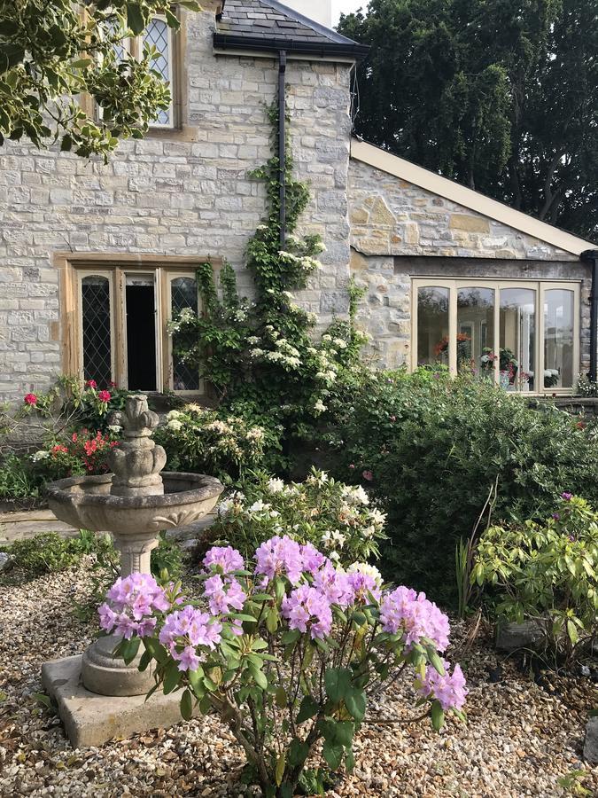 Octon Lodge Taunton Exterior photo